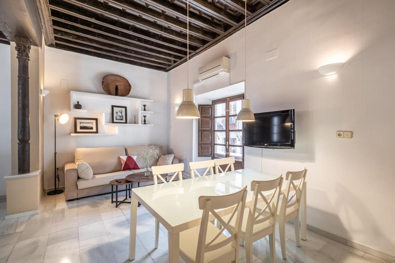 Bns Dauro Suites غرناطة المظهر الخارجي الصورة