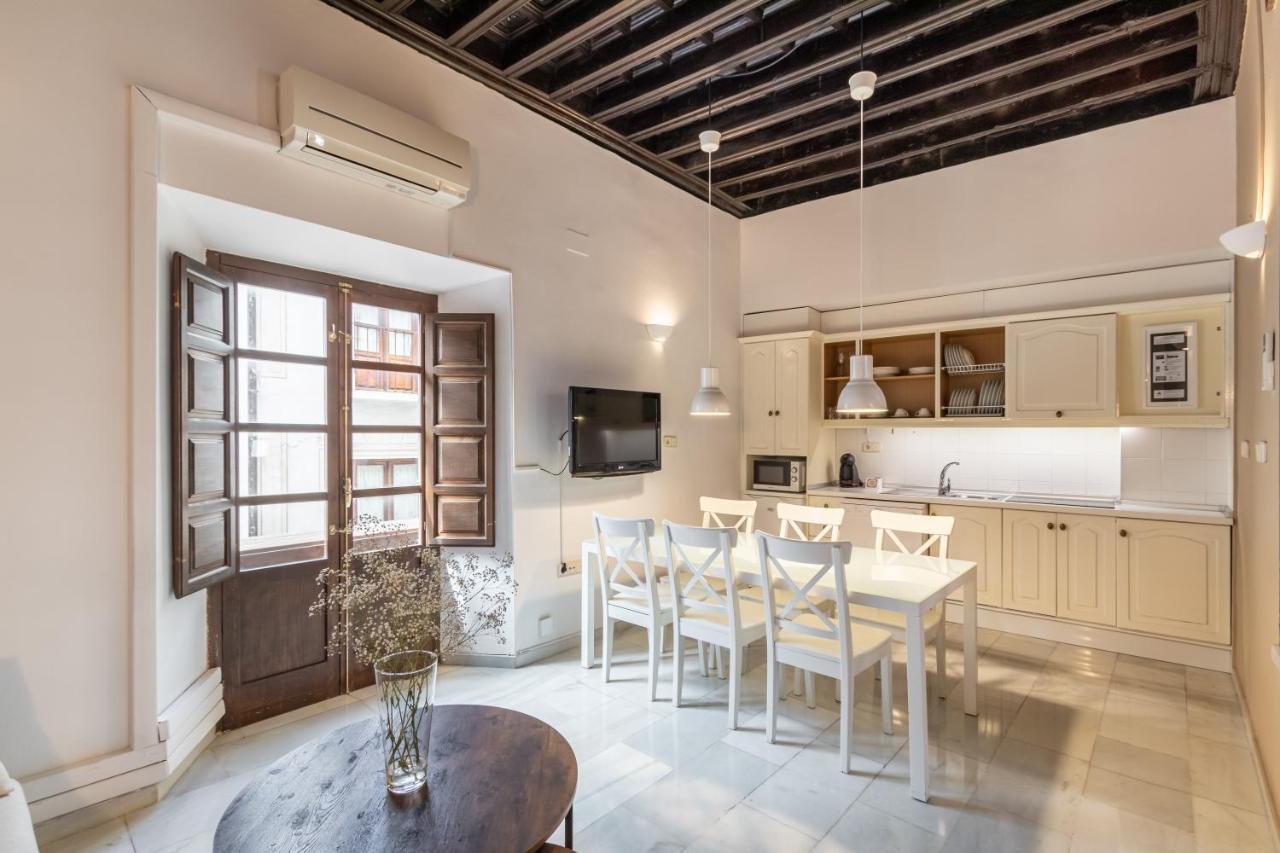 Bns Dauro Suites غرناطة المظهر الخارجي الصورة