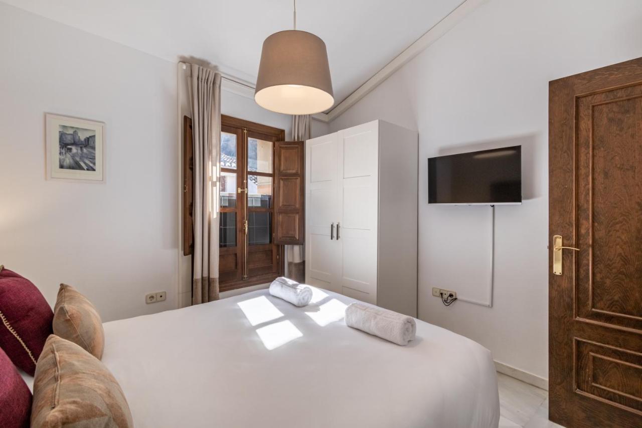 Bns Dauro Suites غرناطة المظهر الخارجي الصورة