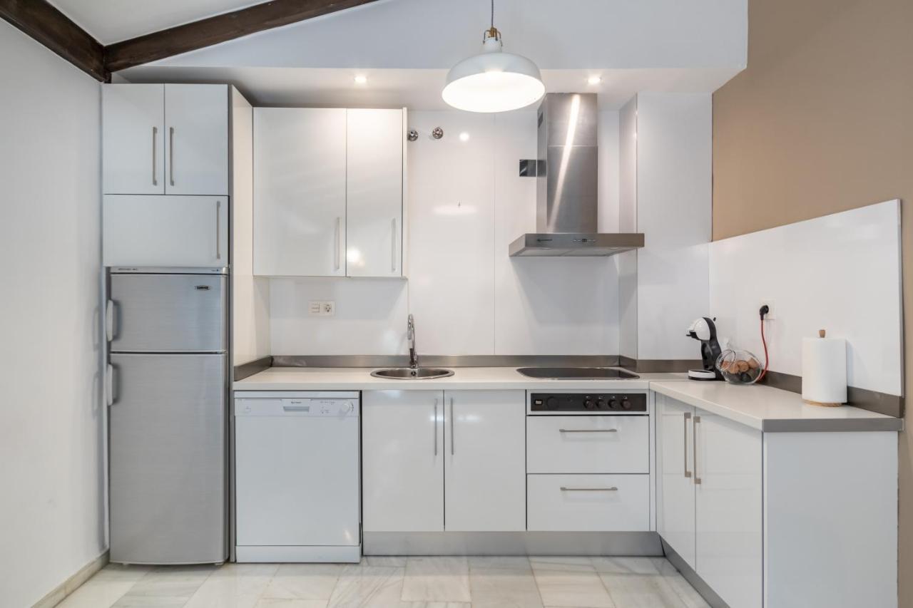 Bns Dauro Suites غرناطة المظهر الخارجي الصورة